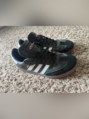 adidas gazelle silver green womens Kid's Samba Millenium K Indoor Soccer Shoes main image 0